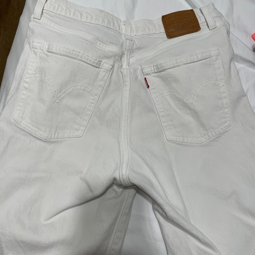 Levi’s ribcage straight leg jeans